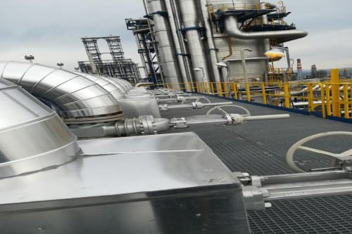 Ferdi Havalandırma ekibinin saha uygulamasından kare 10: endüstriyel izolasyon, sac kaplama ve iskele çalışması
